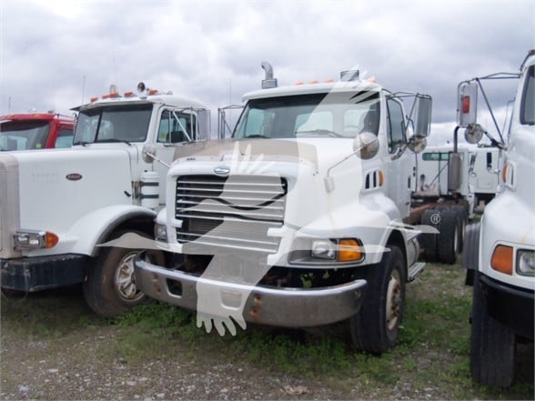 2000 STERLING LT9513 CAB CHASSIS TRUCK #217776