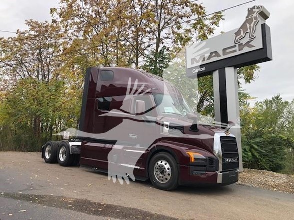 2026 MACK PIONEER 64T Sleeper # 2026 MACK PIONEER 64T Sleeper #
