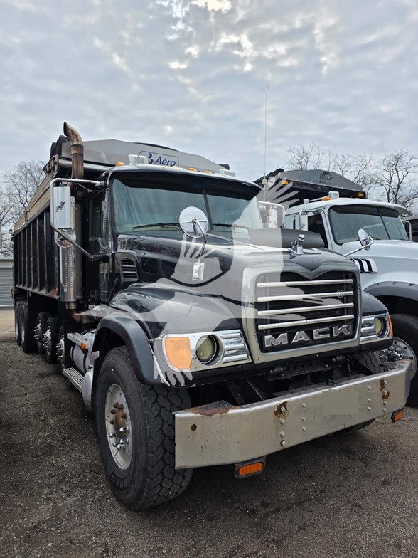 2006 MACK GRANITE CV713 Dump Truck #1482375 2006 MACK GRANITE CV713 Dump Truck #1482375
