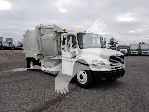 2011 FREIGHTLINER BUSINESS CLASS M2 112 Garbage Truck (Packer) # 2011 FREIGHTLINER BUSINESS CLASS M2 112 Garbage Truck (Packer) #