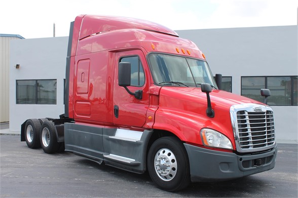 Freightliner Cascadia 125 Evolution Tractors Semi Trucks For Sale