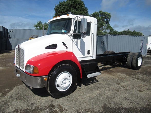 KENWORTH Cab Chassis Trucks For Sale - Truck 'N Trailer Magazine