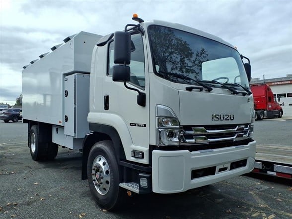 2025 ISUZU FTR Chipper Truck # 2025 ISUZU FTR Chipper Truck #