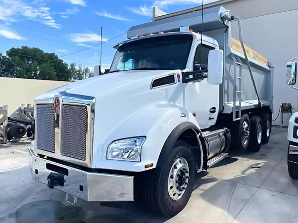 2025 KENWORTH T880 Dump Truck #