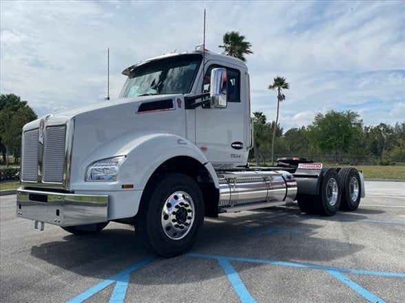 2025 KENWORTH T880 Daycab # 2025 KENWORTH T880 Daycab #