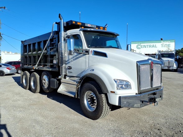 2026 KENWORTH T880 Dump Truck #