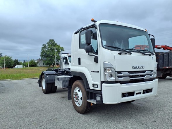 2025 ISUZU FTR Hooklift Truck # 2025 ISUZU FTR Hooklift Truck #