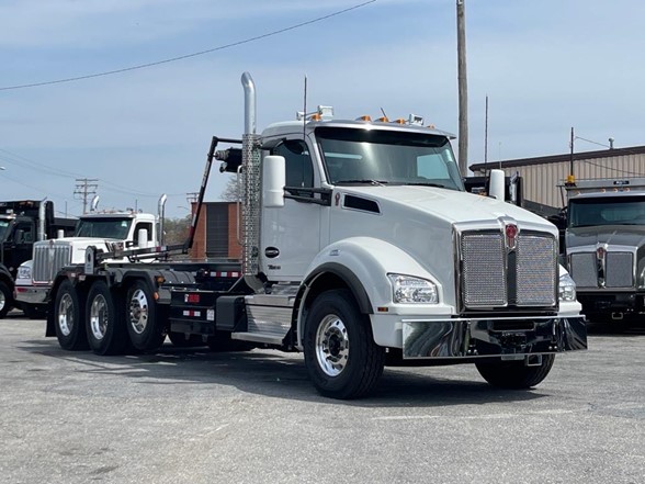 2025 KENWORTH T880 Roll-Off Garbage Truck #1422184 2025 KENWORTH T880 Roll-Off Garbage Truck #1422184