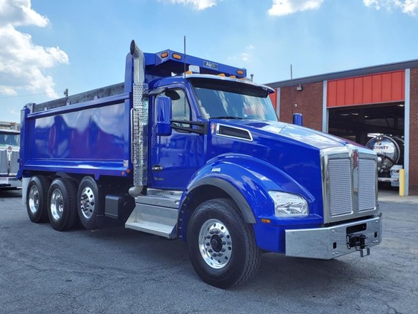 2025 KENWORTH T880 Dump Truck #