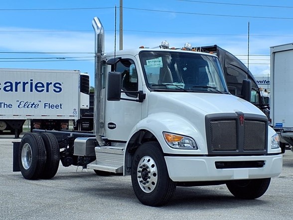 2026 KENWORTH T380 Cab Chassis Truck #