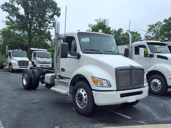 2026 KENWORTH T380 Cab Chassis Truck # 2026 KENWORTH T380 Cab Chassis Truck #