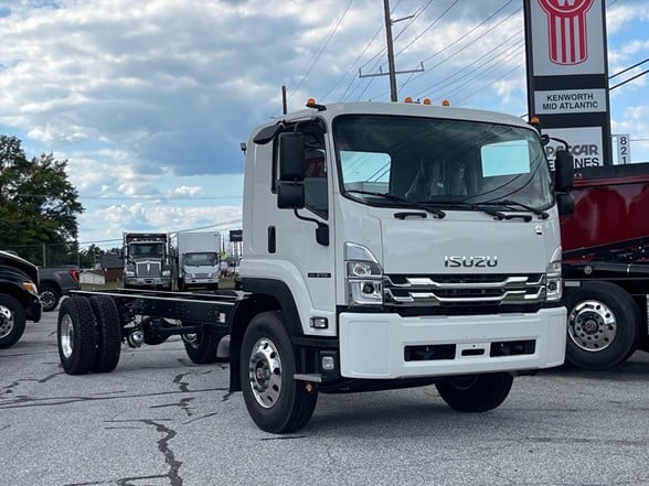 2025 ISUZU FTR Cab Chassis Truck #1412199 2025 ISUZU FTR Cab Chassis Truck #1412199