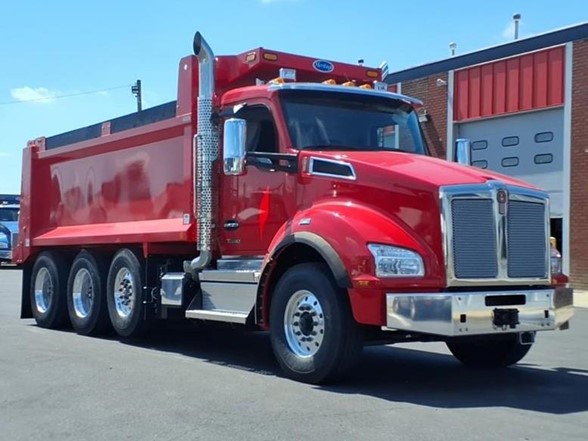 2026 KENWORTH T880 Dump Truck #