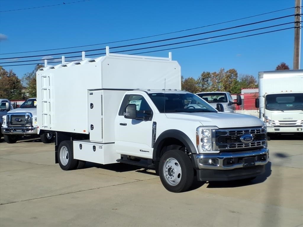 2026-ford-f550-sd-xl-chipper-truck #1492339
