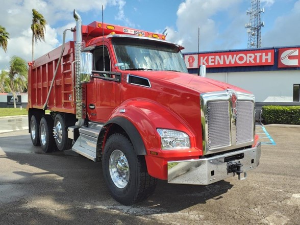 2025 KENWORTH T880 Dump Truck #